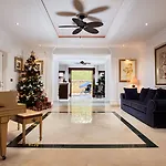Hotel The Touch Puerto Banus